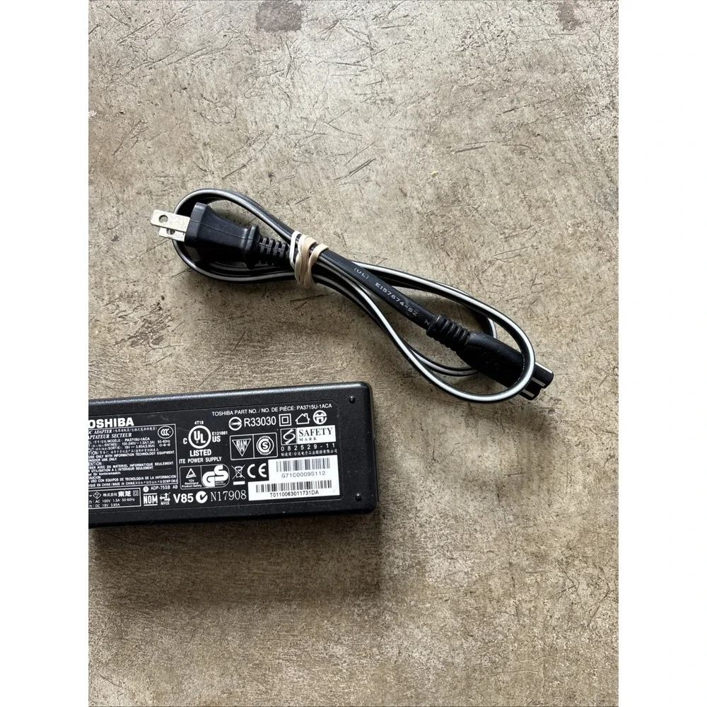 Genuine Toshiba AC Adapter Charger for Satellite L505D-S5996 L505D-LS5003 Laptop